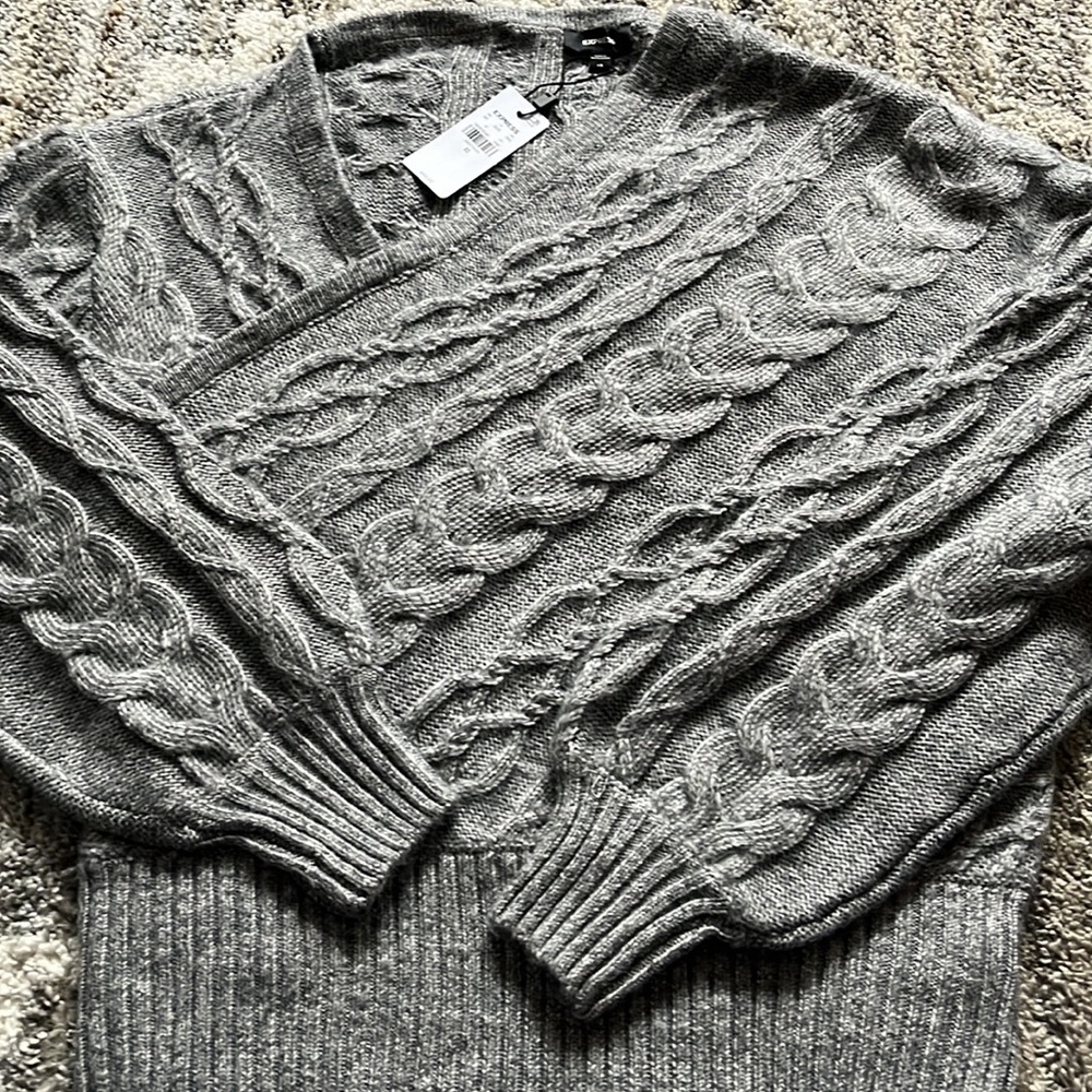Express sweater - Picture 9 of 9